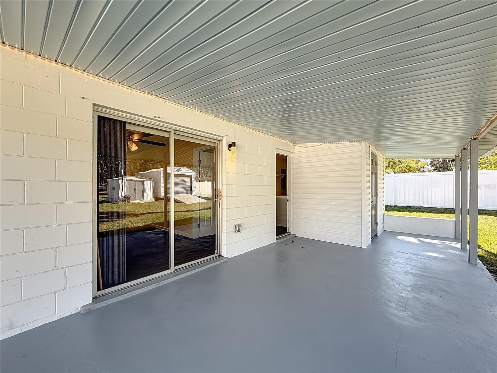 FLORIDA ORANGE GROVE CORP - Residential