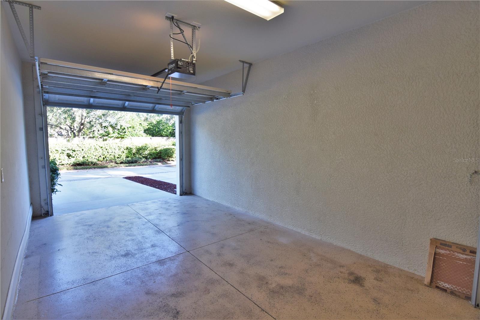 SAN MICHELE AT UNIVERSITY COMMONS - Residential Lease