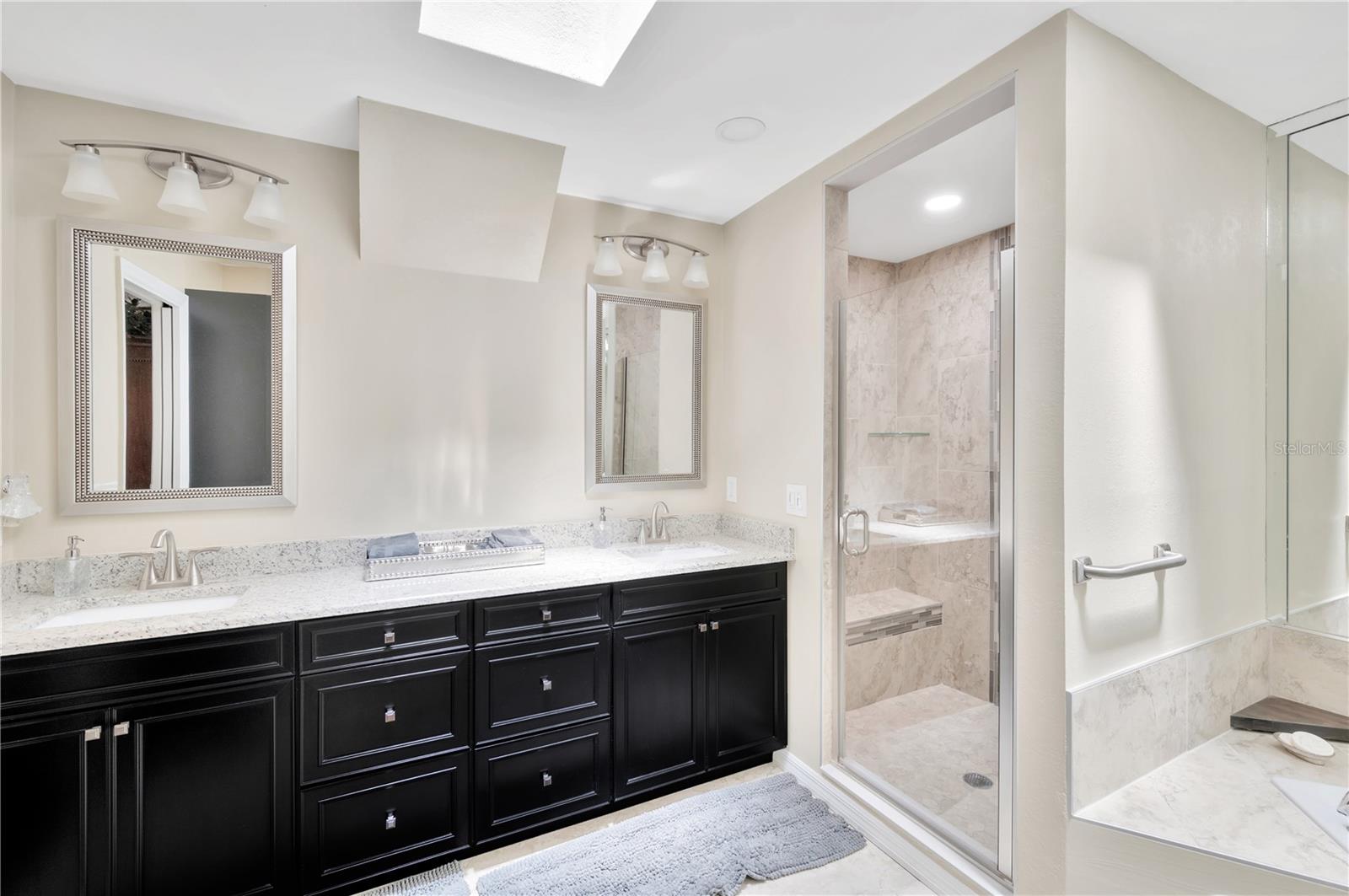 STONER WOODS SUB UNIT - Residential