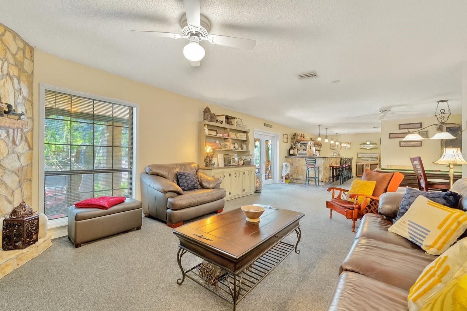 STONER WOODS SUB UNIT - Residential