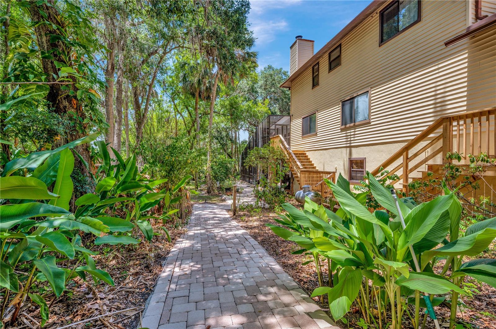 STONER WOODS SUB UNIT - Residential