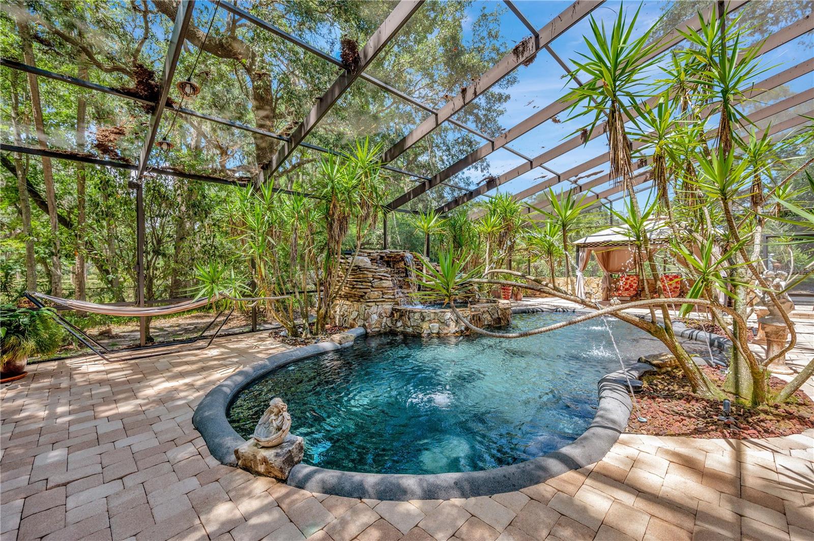 STONER WOODS SUB UNIT - Residential