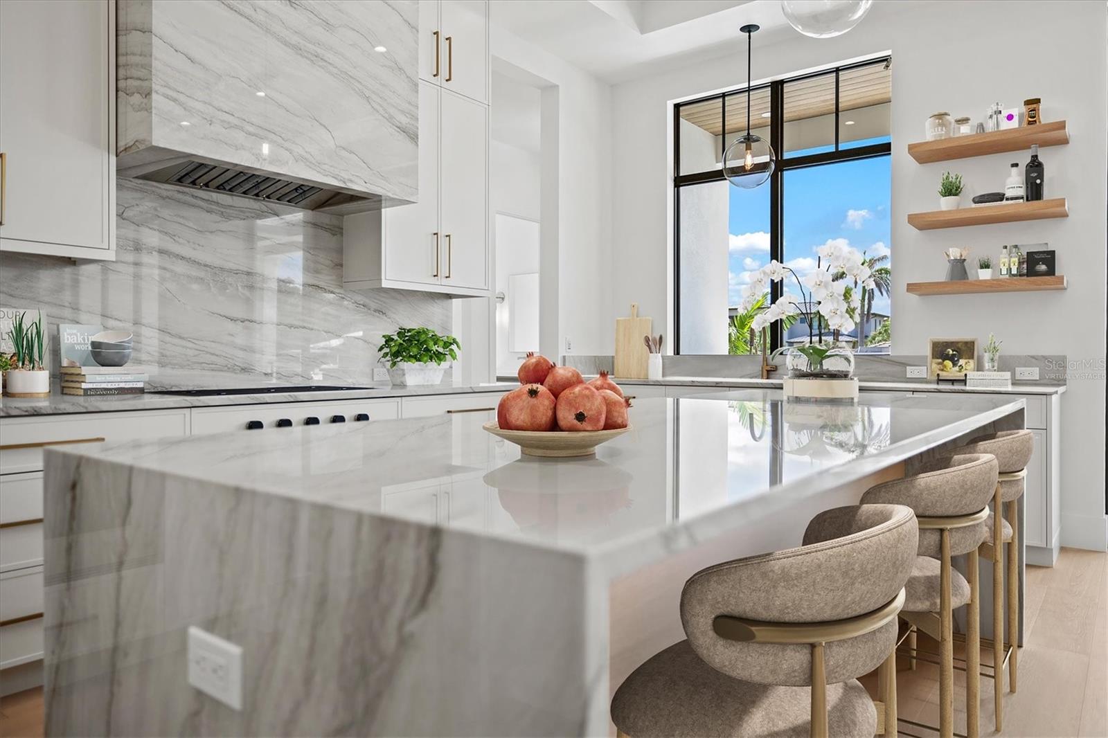 COUNTRY CLUB SHORES IV - Residential