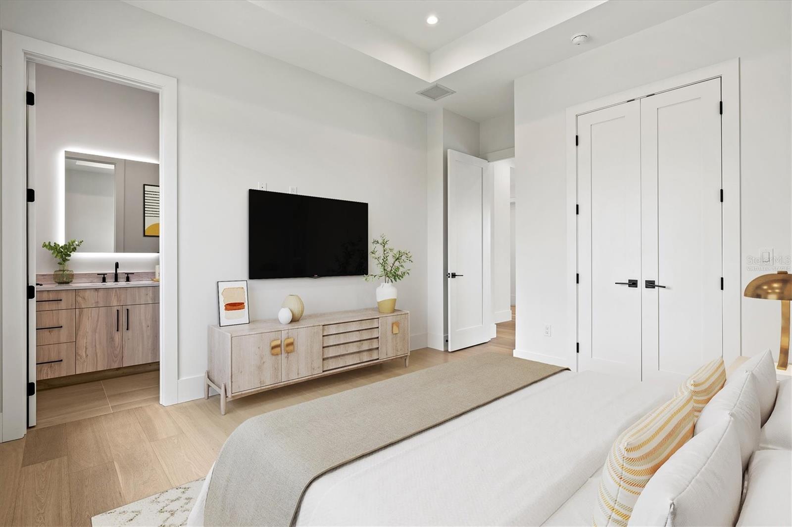 COUNTRY CLUB SHORES IV - Residential