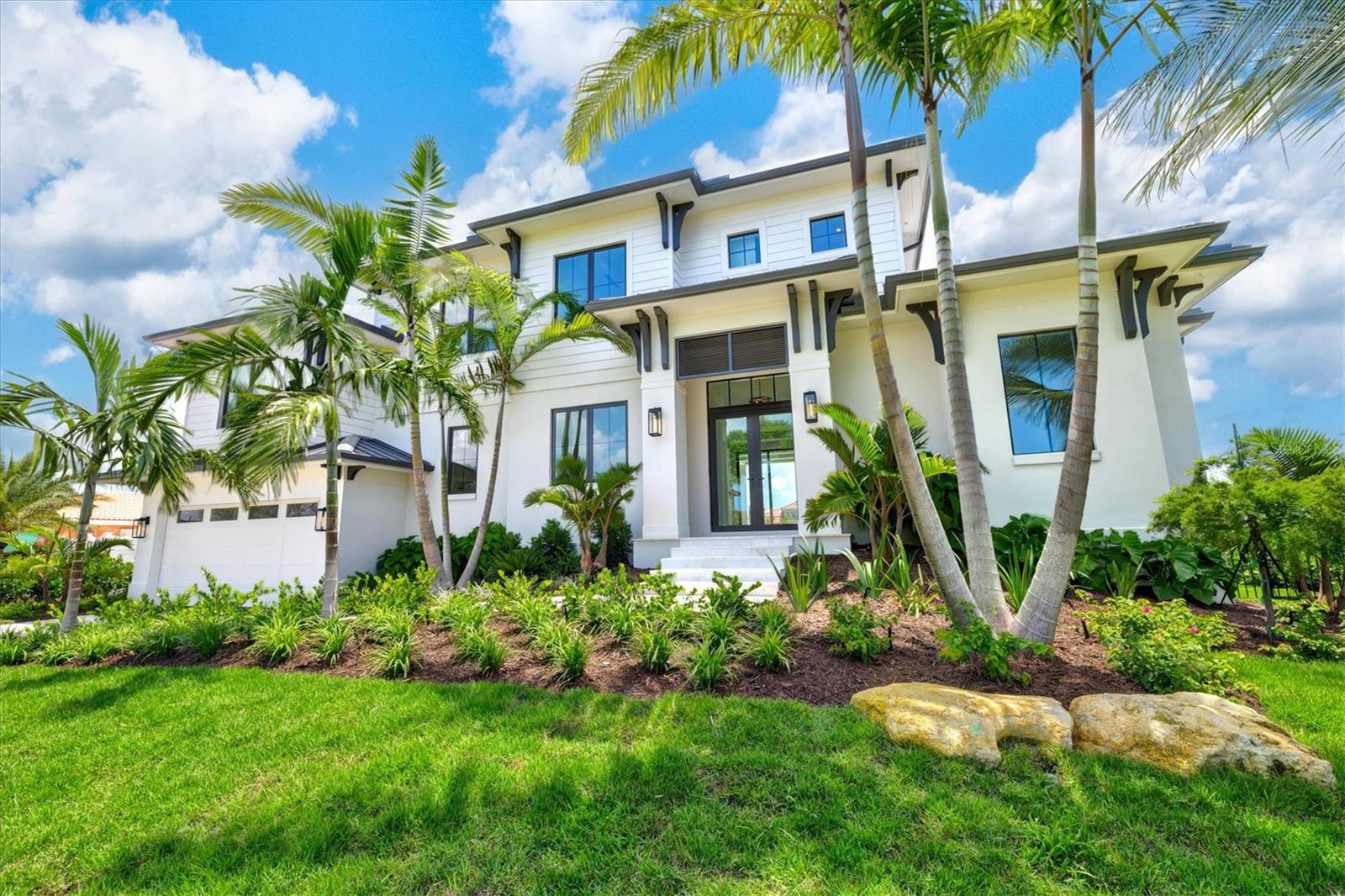 524 HALYARD LN