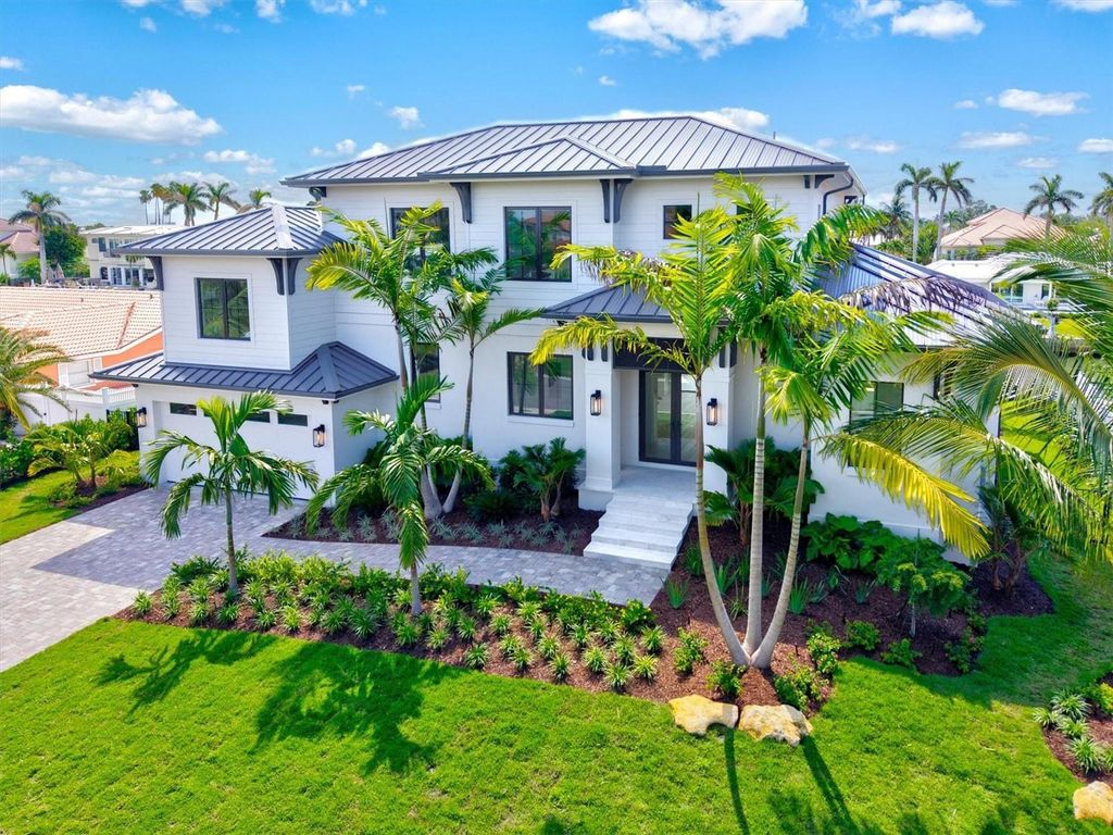 Photo of 524 Halyard Ln, Longboat Key, FL 34228 (MLS # A4663499)