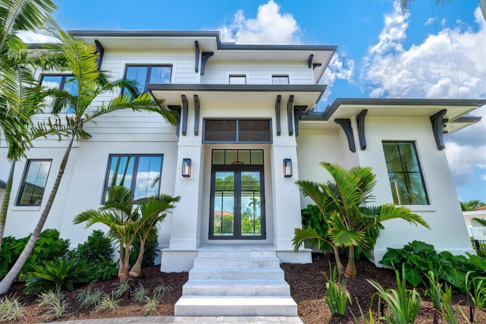 COUNTRY CLUB SHORES IV - Residential