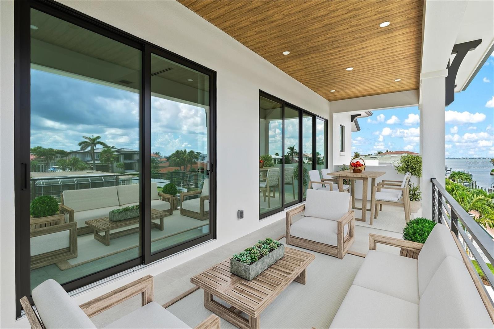 COUNTRY CLUB SHORES IV - Residential