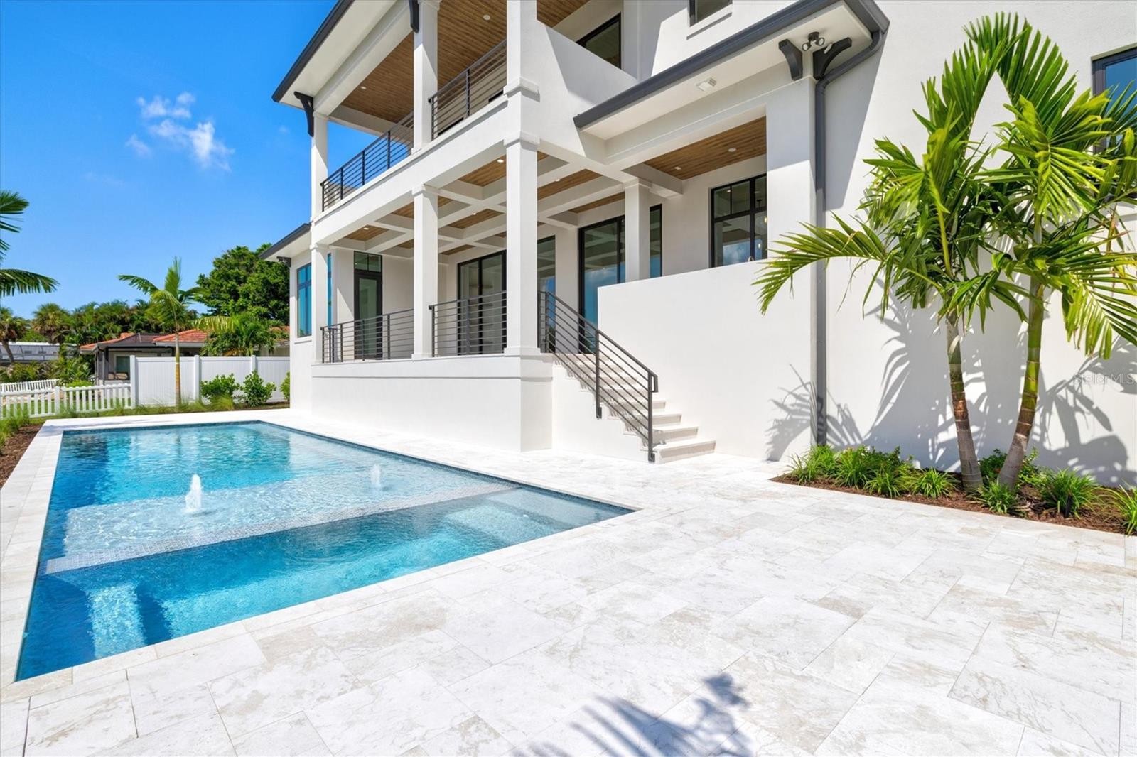 COUNTRY CLUB SHORES IV - Residential