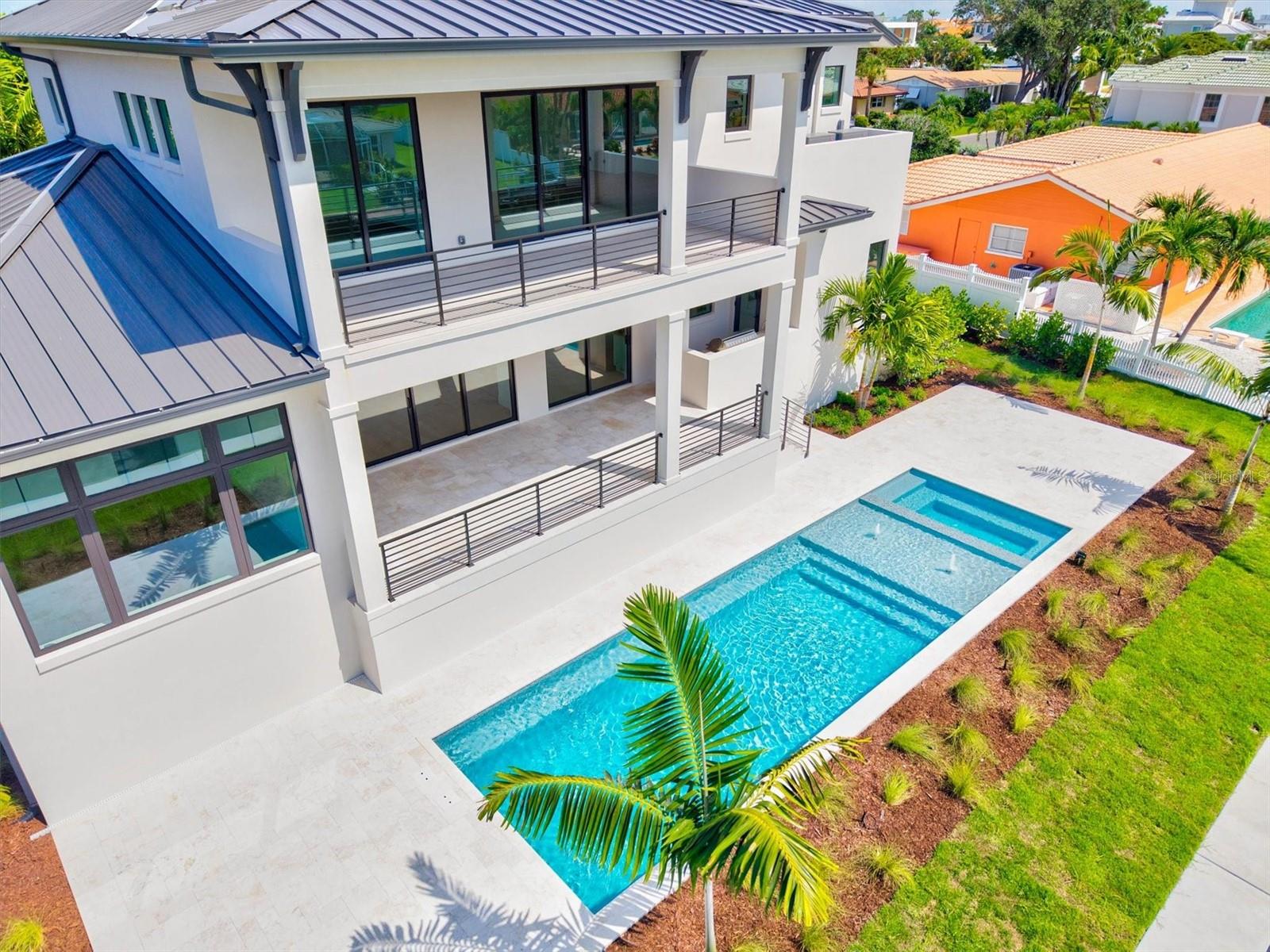 COUNTRY CLUB SHORES IV - Residential