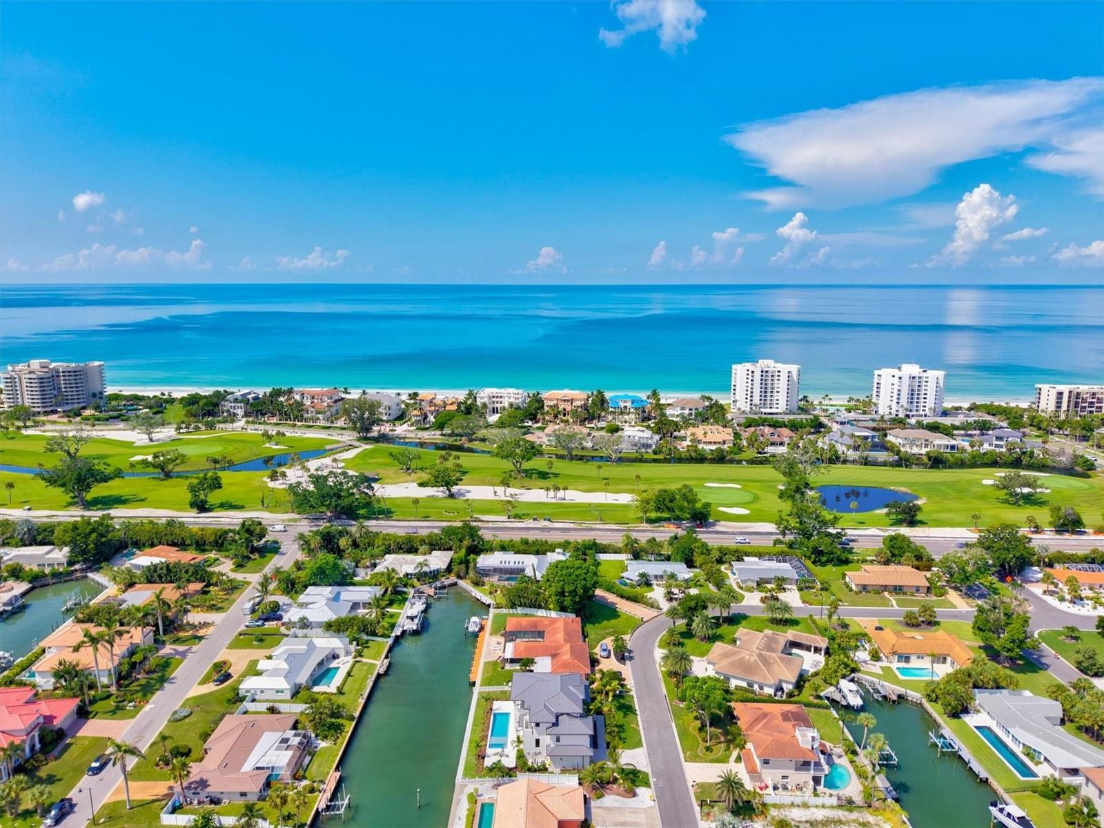 COUNTRY CLUB SHORES IV - Residential