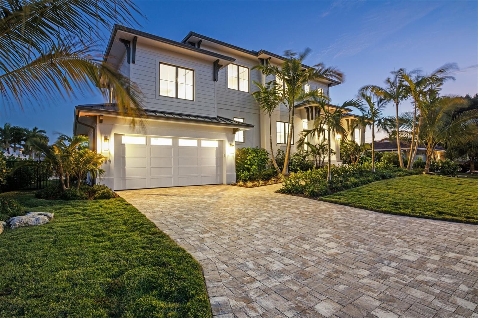 COUNTRY CLUB SHORES IV - Residential