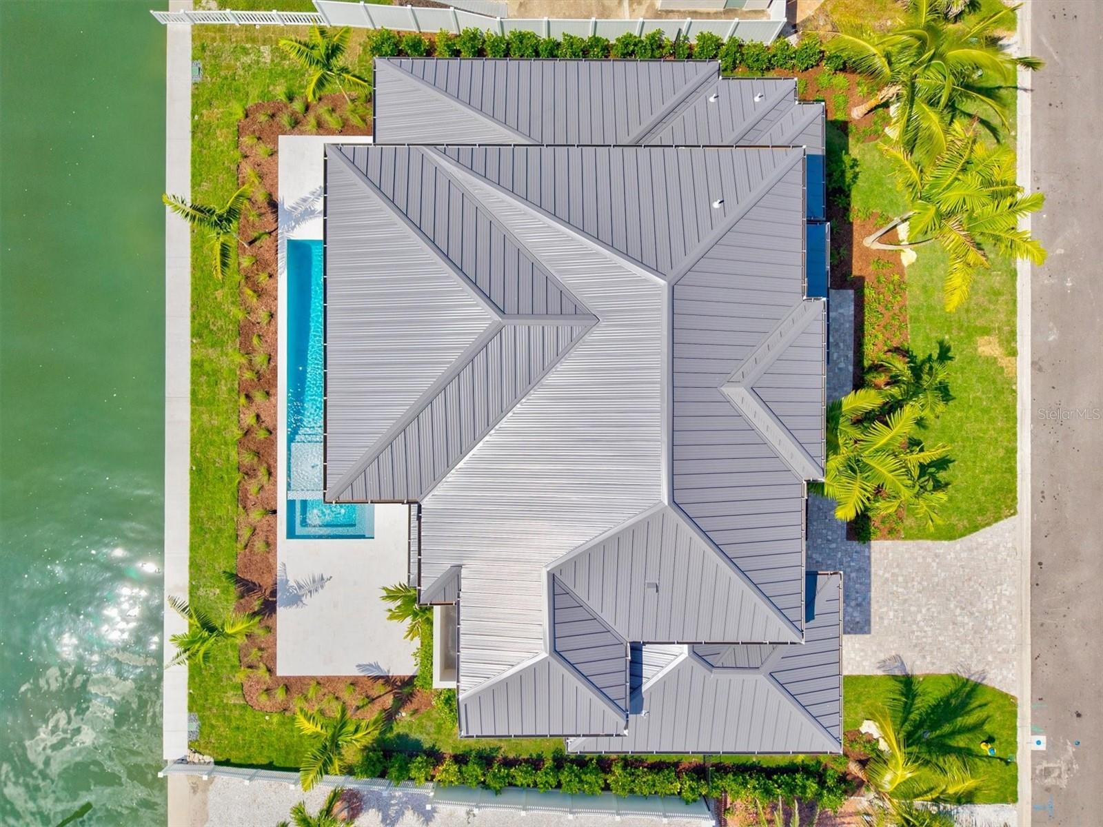 COUNTRY CLUB SHORES IV - Residential