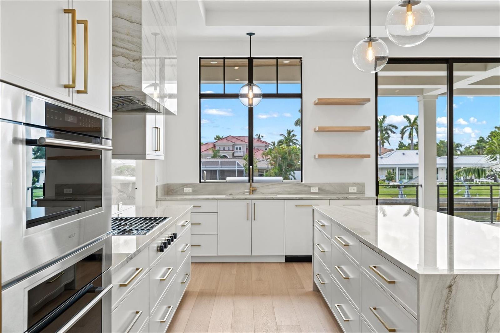 COUNTRY CLUB SHORES IV - Residential