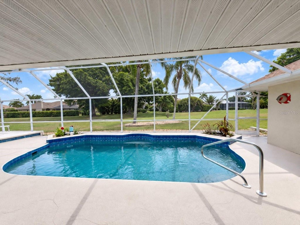 Photo of 393 Vista Wood Drive, Venice, FL 34293 (MLS # A4709295)