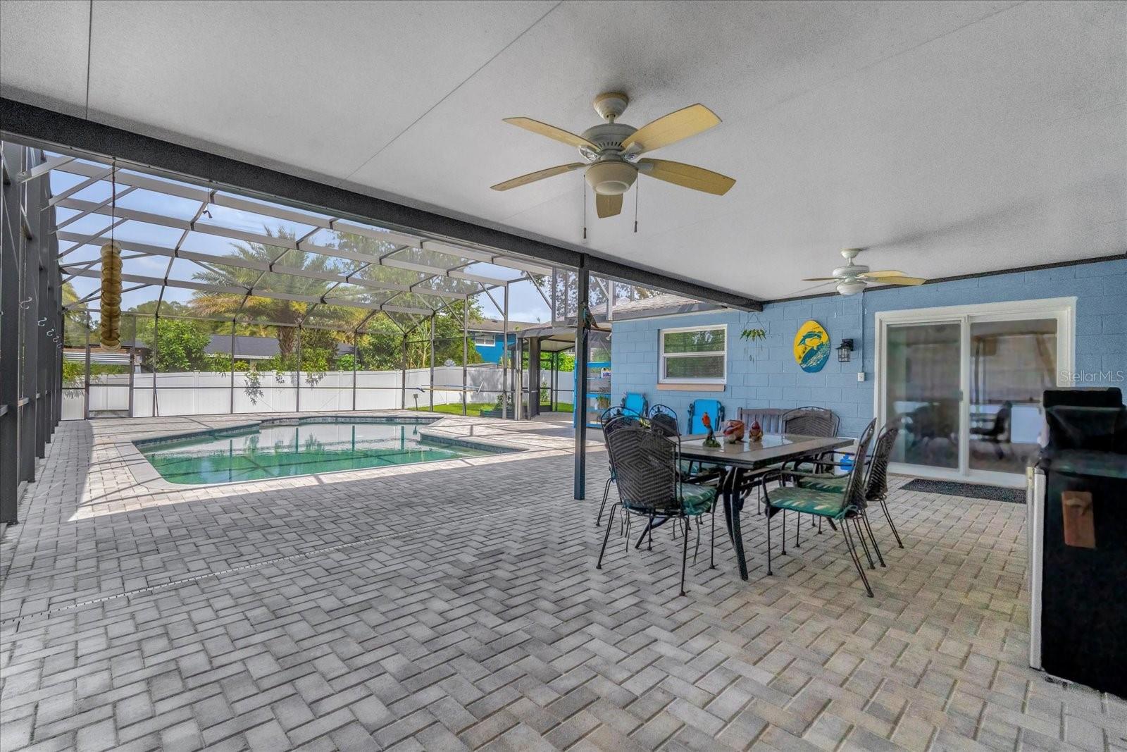 SPRING OAKS UNIT 3 - Residential