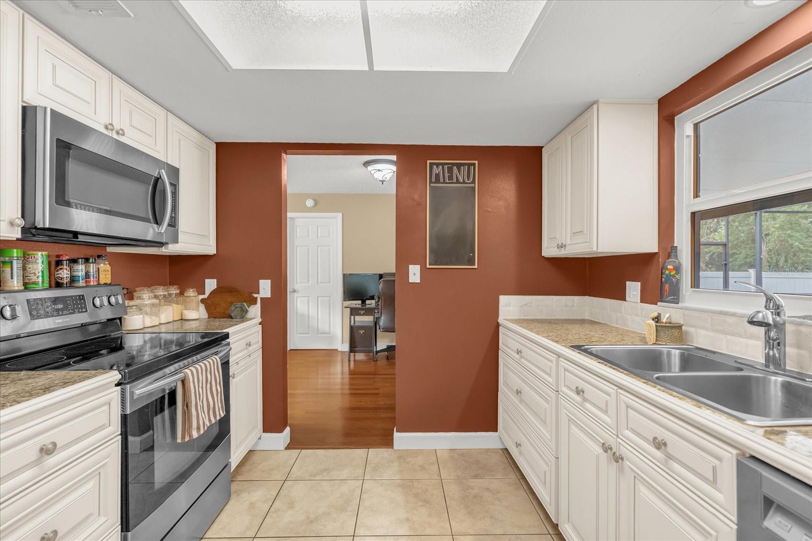 SPRING OAKS UNIT 3 - Residential