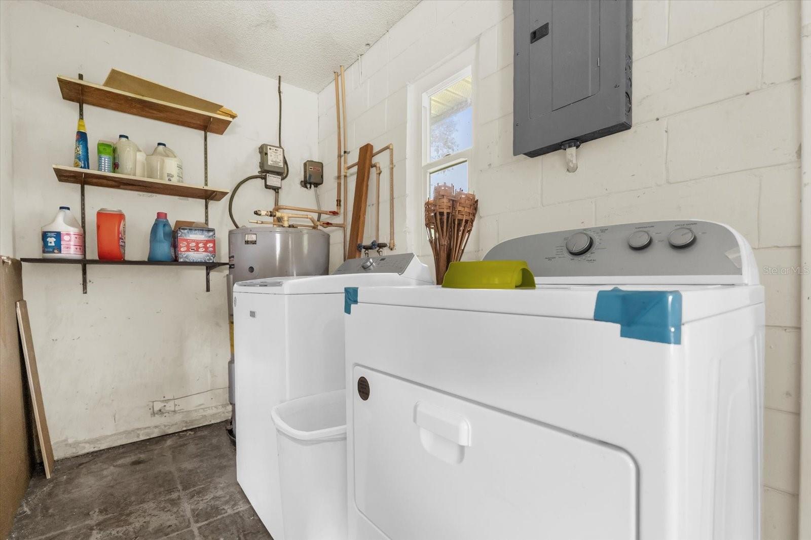 SPRING OAKS UNIT 3 - Residential