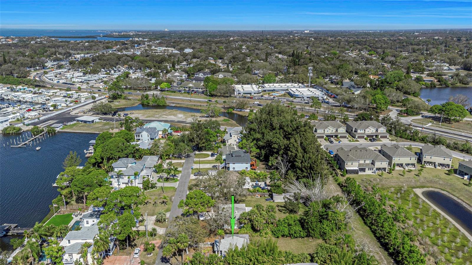 SUTHERLAND SHORES - Residential