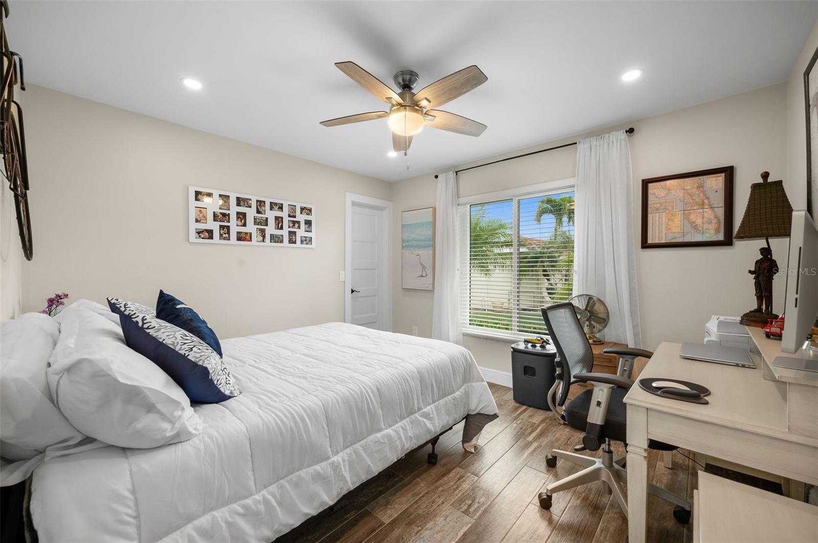 PUNTA GORDA ISLES SEC 14 - Residential