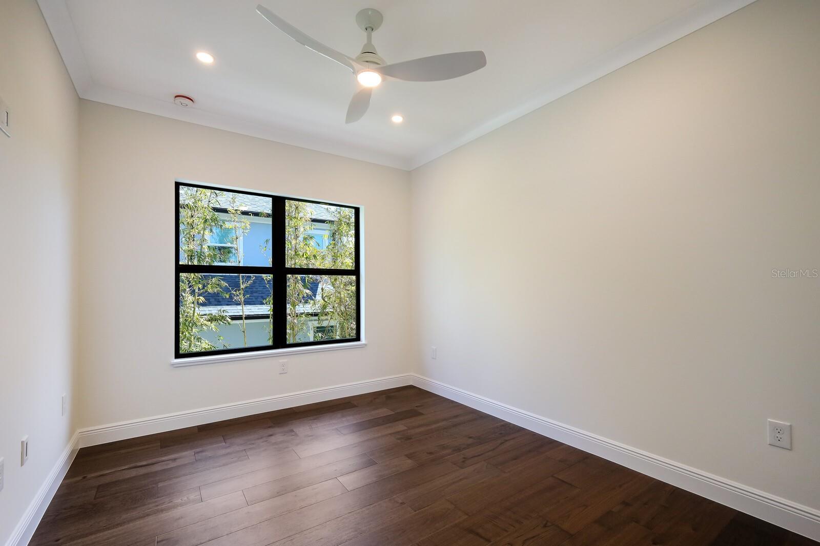 GRANADA SUB - Residential