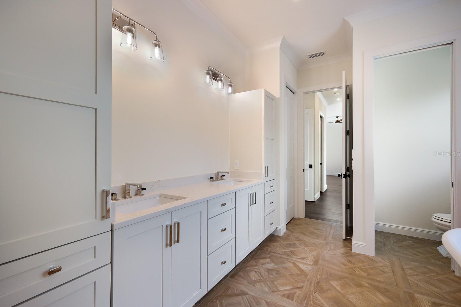 GRANADA SUB - Residential