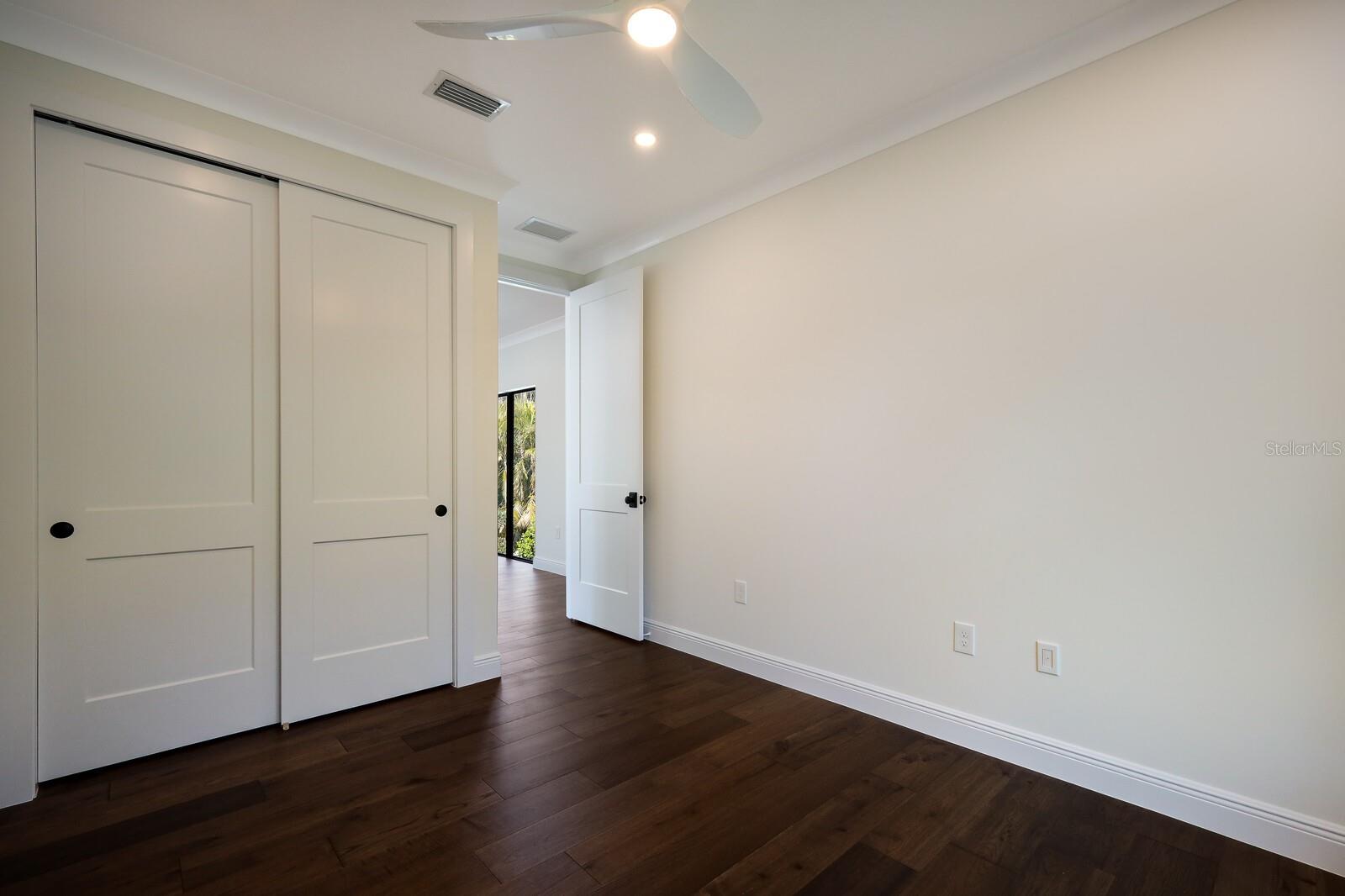 GRANADA SUB - Residential