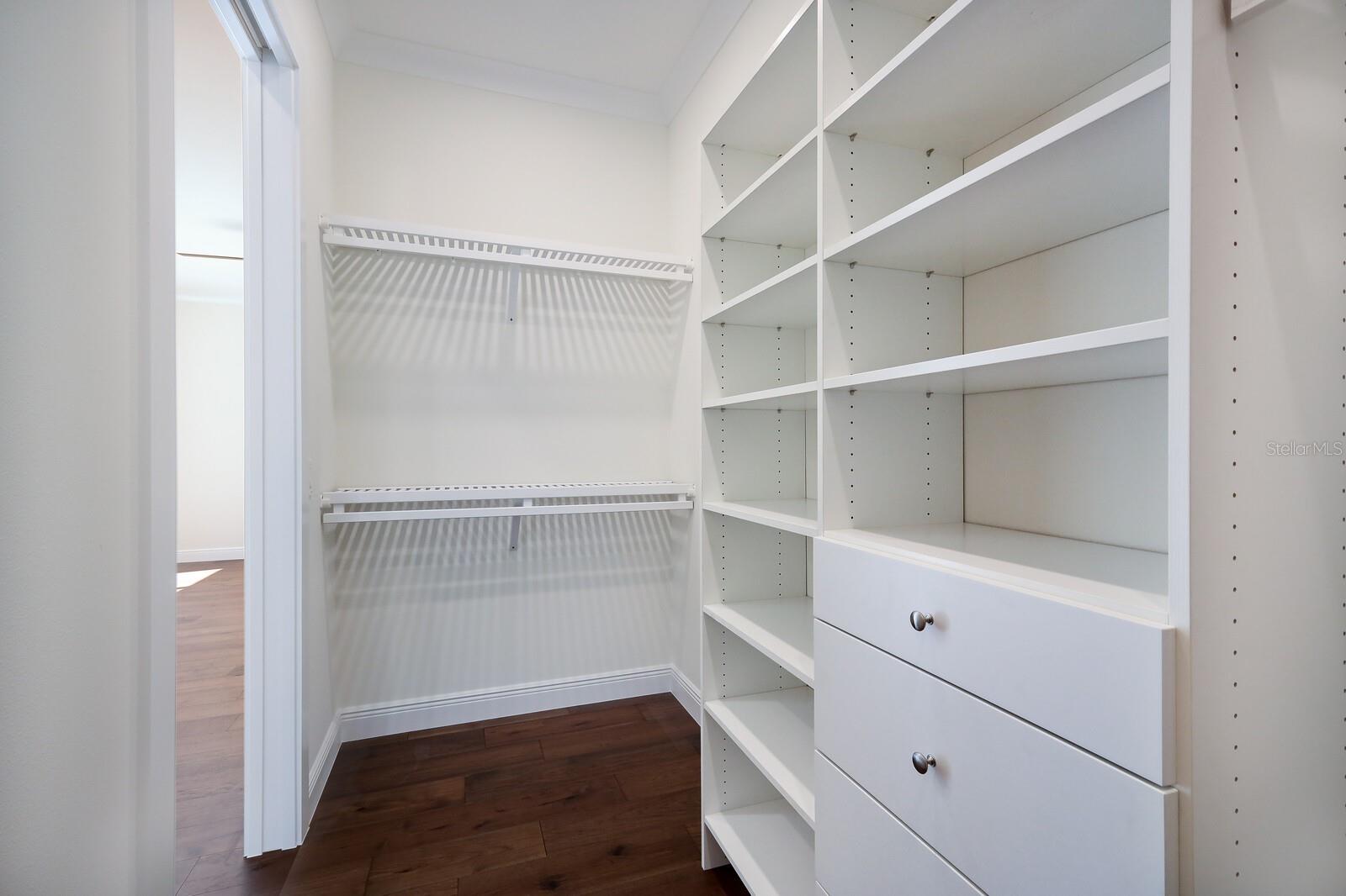 GRANADA SUB - Residential