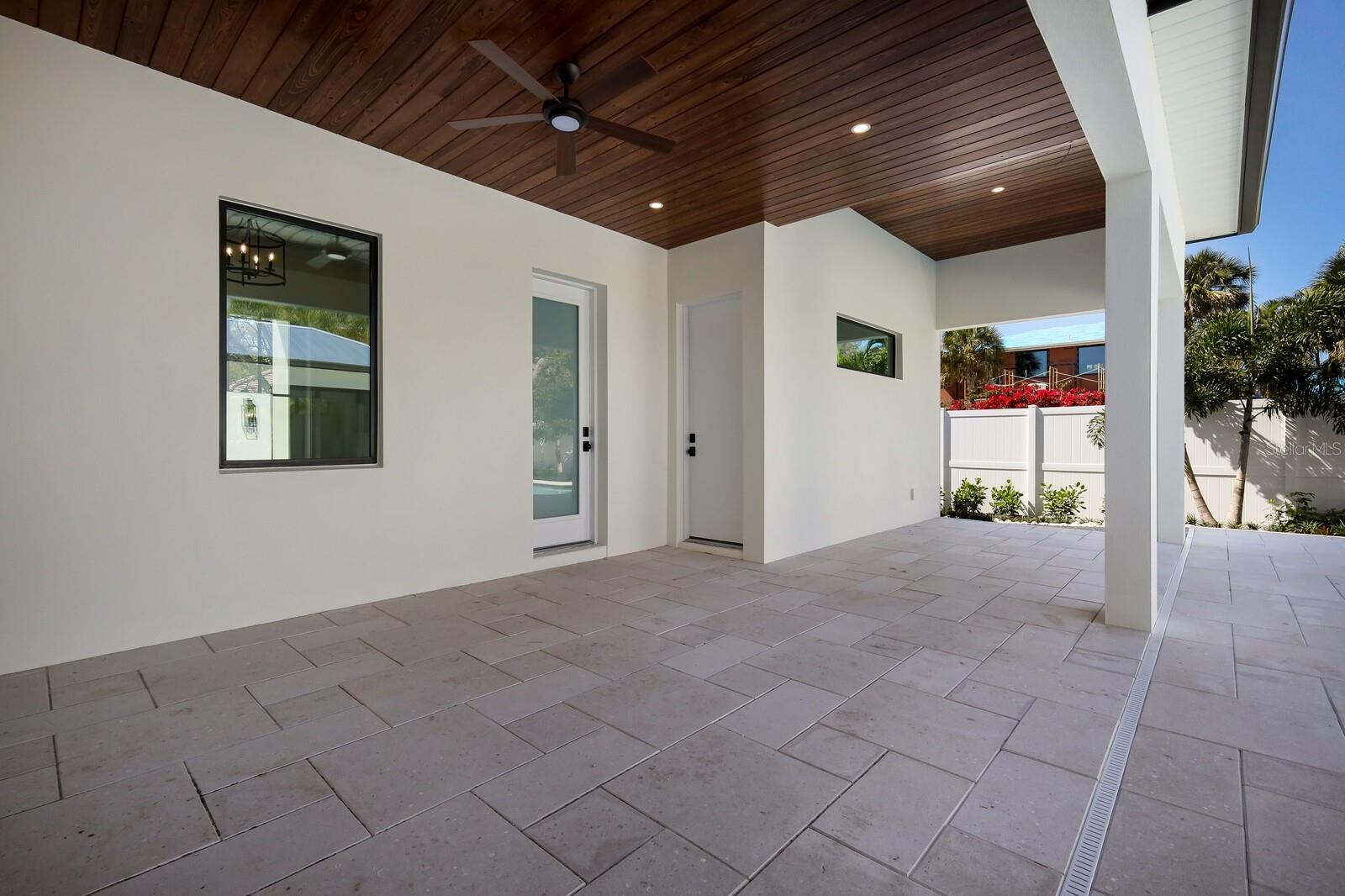 GRANADA SUB - Residential