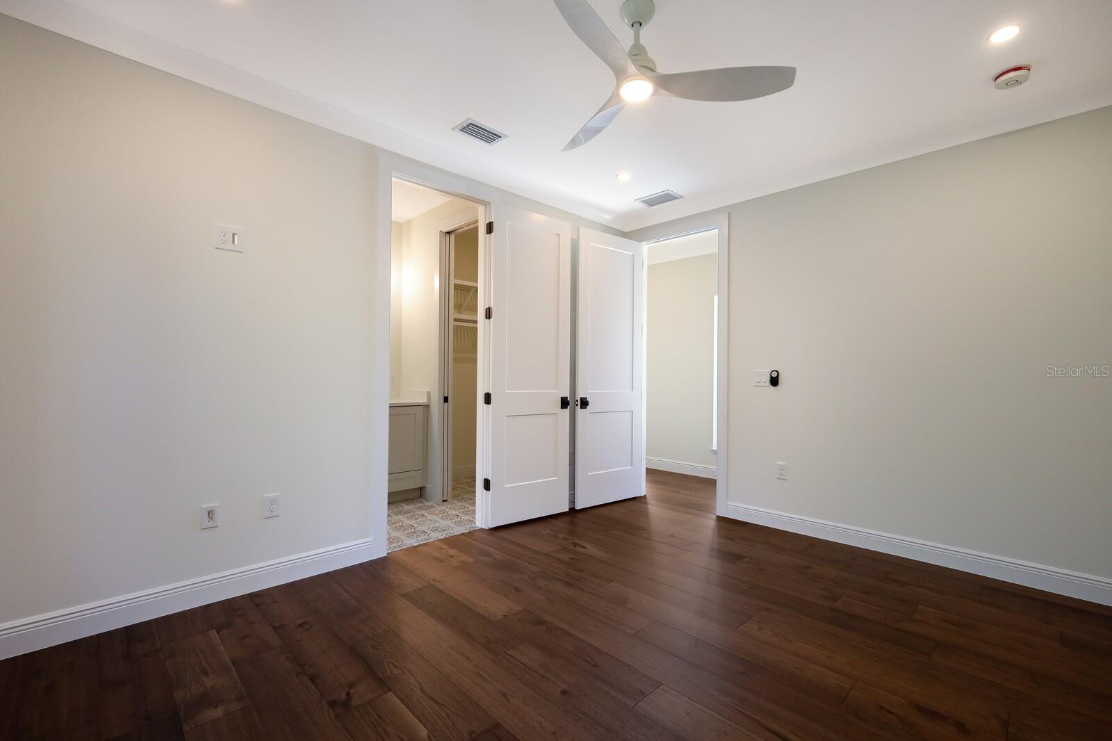 GRANADA SUB - Residential