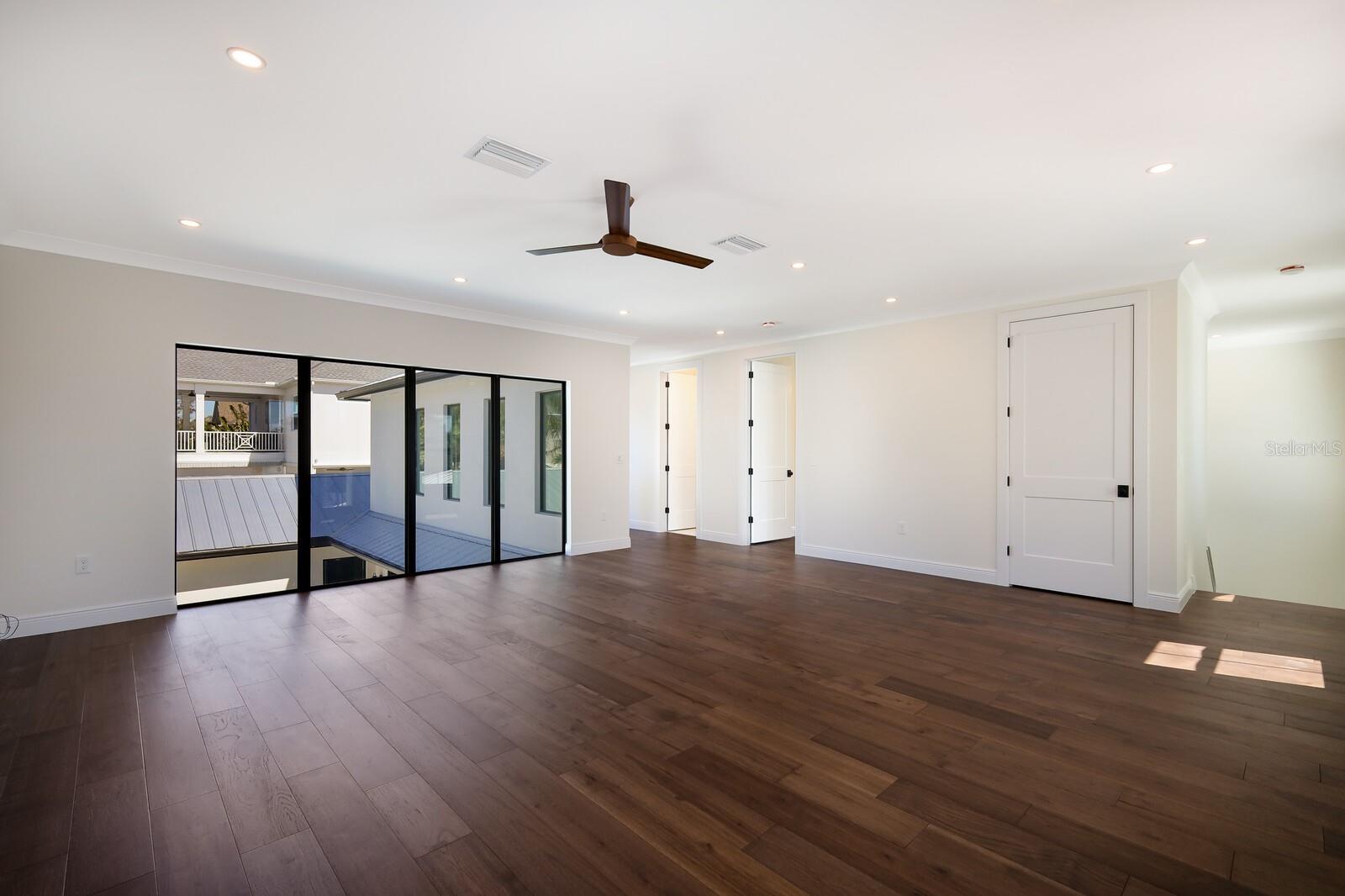 GRANADA SUB - Residential