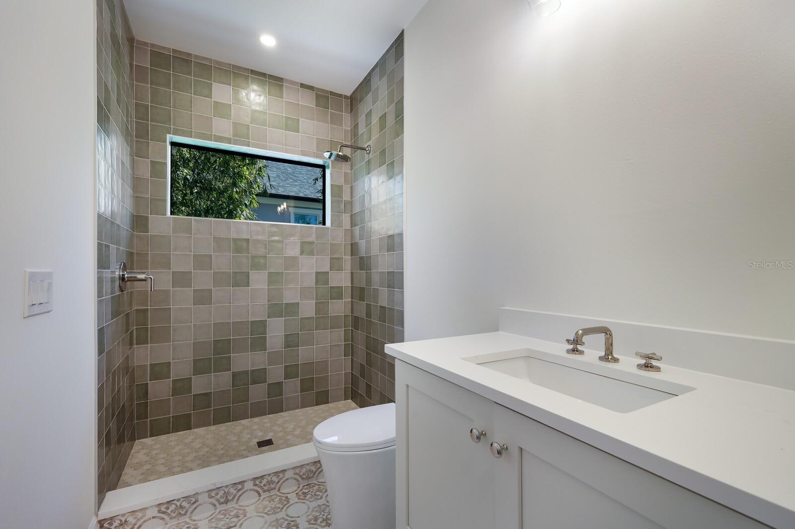 GRANADA SUB - Residential