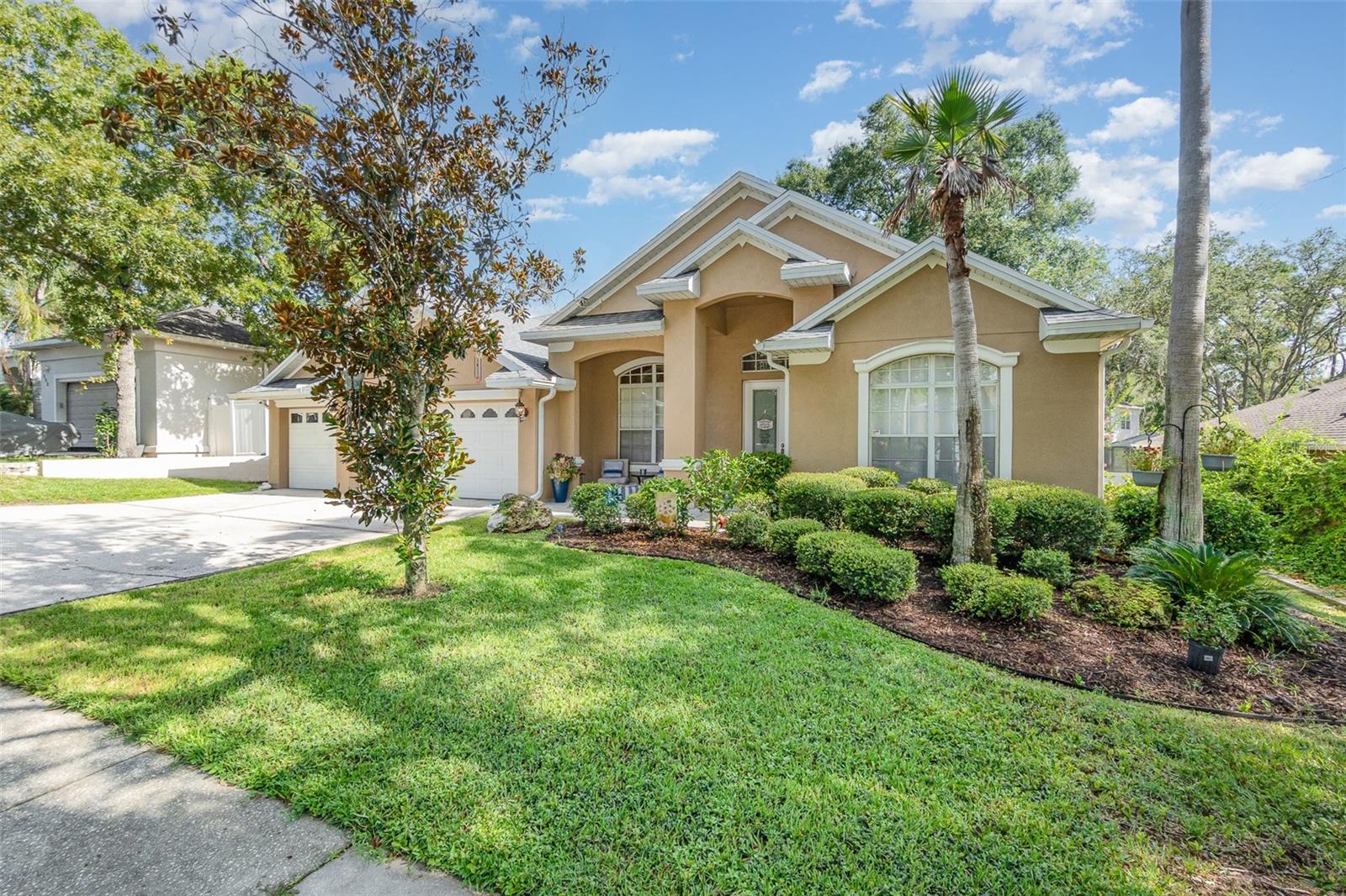 538 MAJESTIC OAK DRIVE