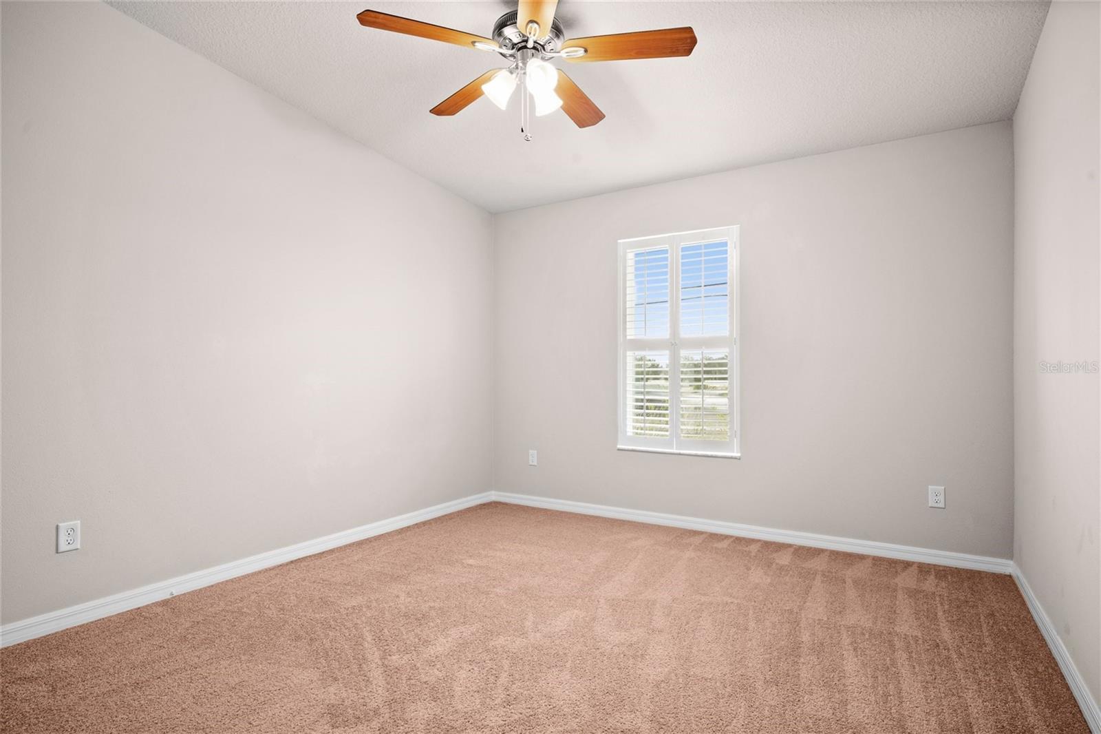 TOWNHOMES AT BRITTANY PARK - Residential