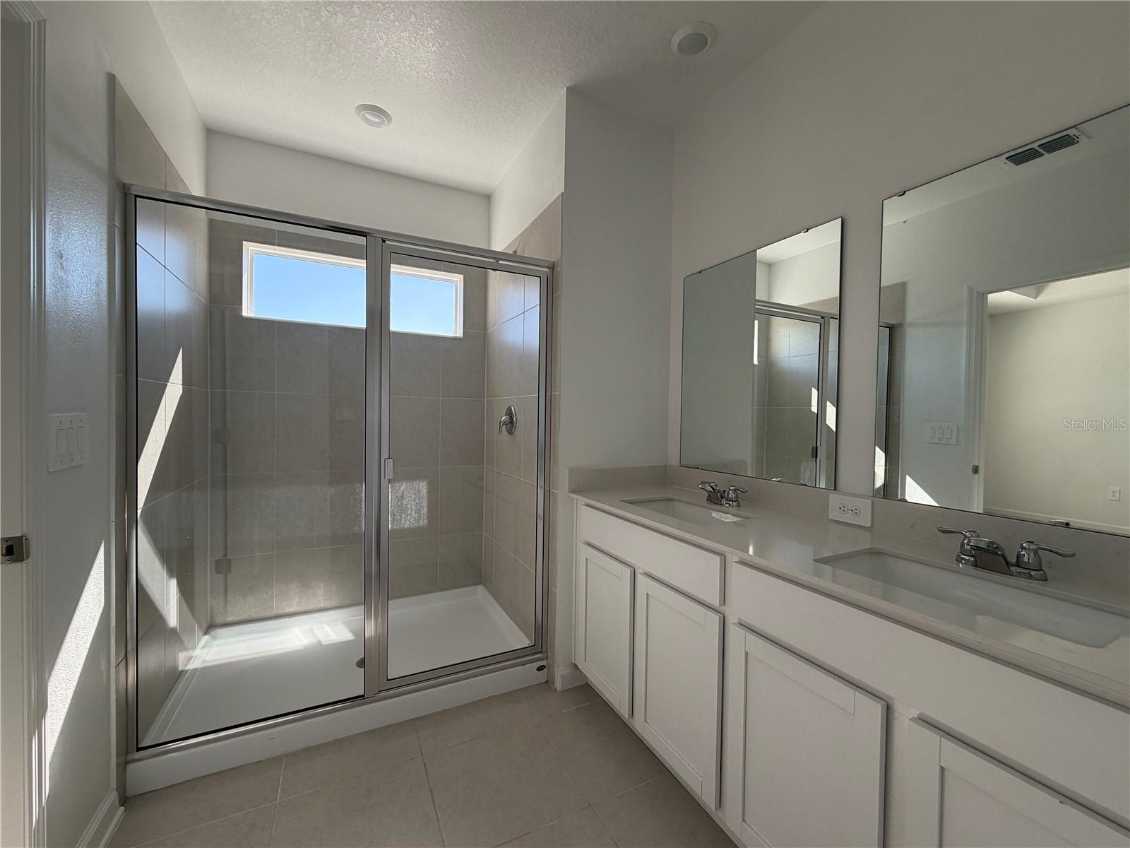 WESTVIEW 22 TH - Residential Lease