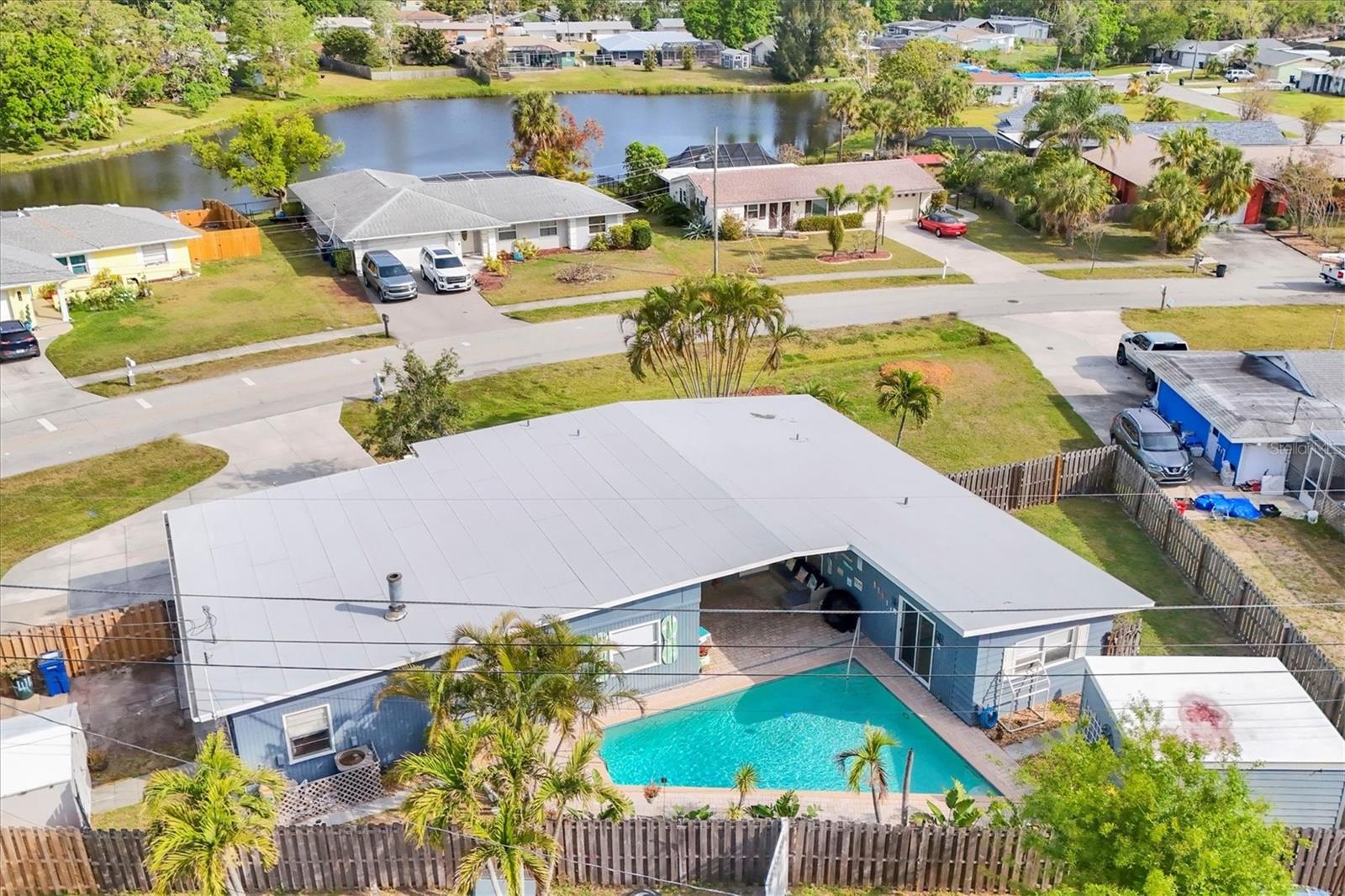 WHITFIELD COUNTRY CLUB HEIGHTS UN 1&2 - Residential