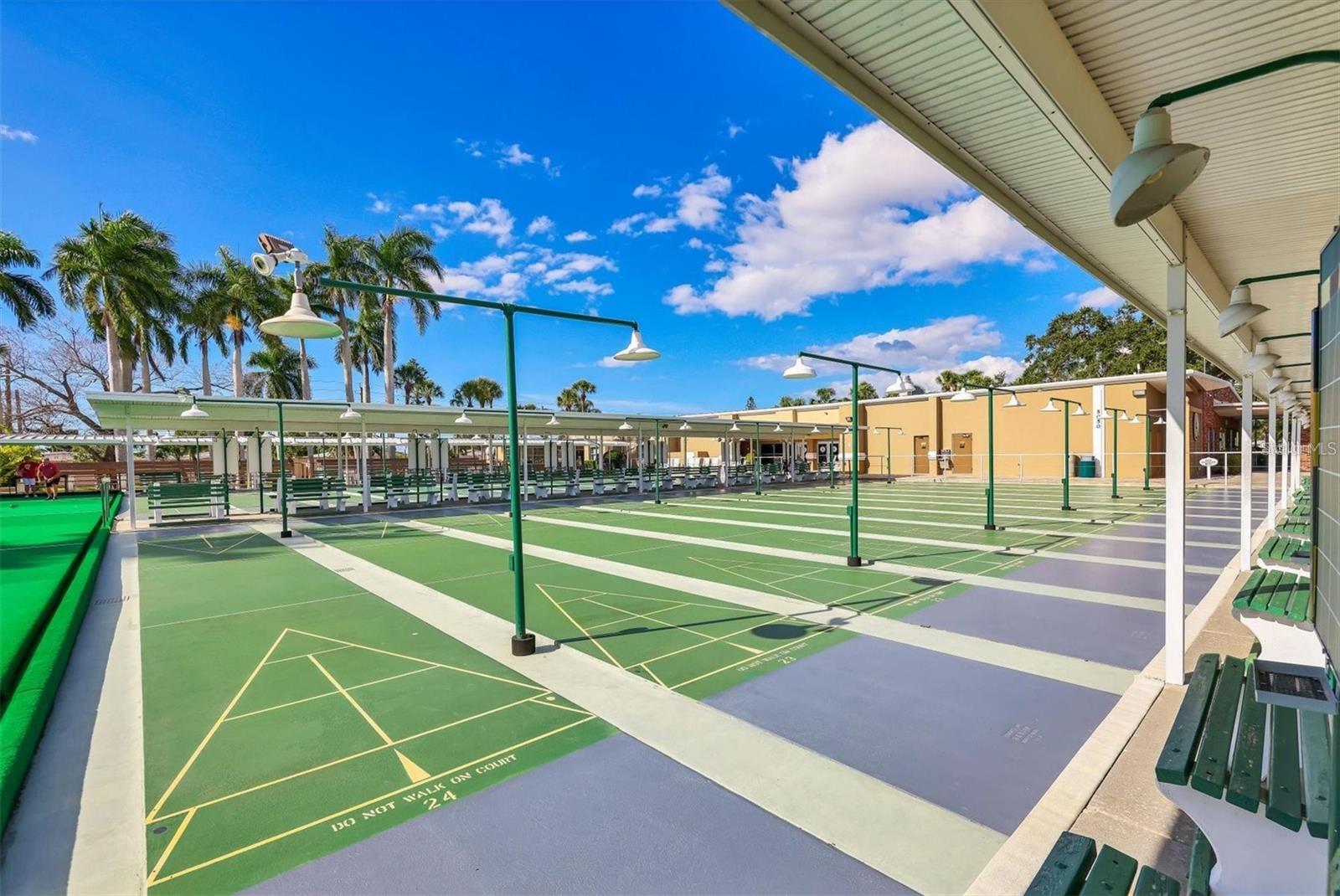 GOLF LAKES RESIDENTS CO-OP - Land