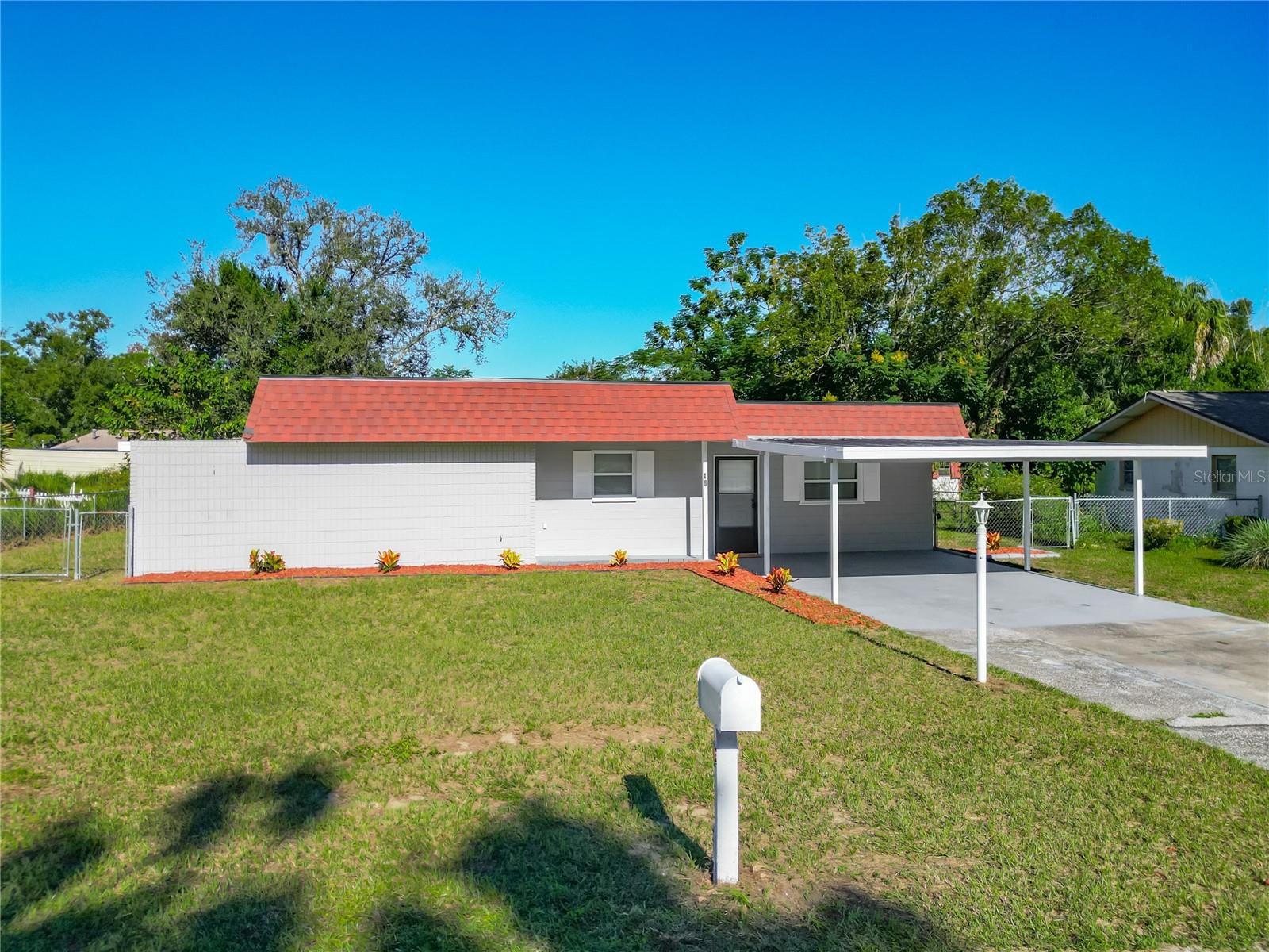 46 LAKE COURT LOOP