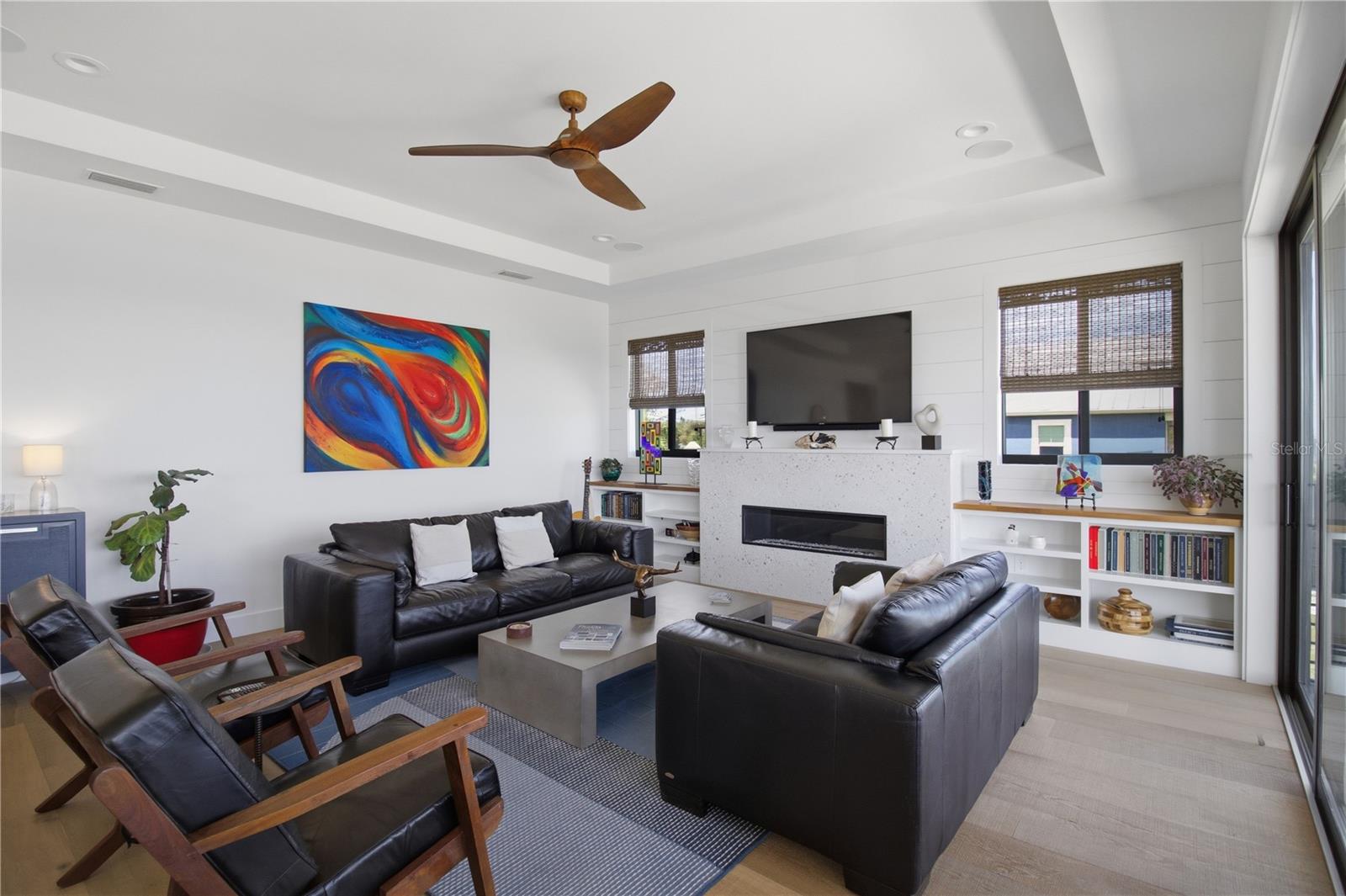 MANATEE GARDENS THIRD SEC - Residential