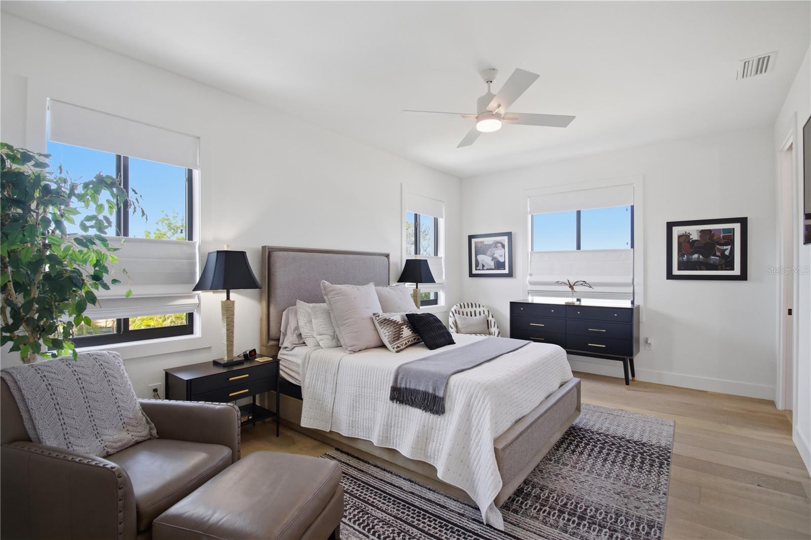 MANATEE GARDENS THIRD SEC - Residential