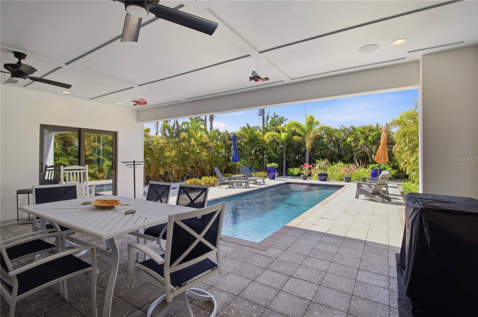 MANATEE GARDENS THIRD SEC - Residential