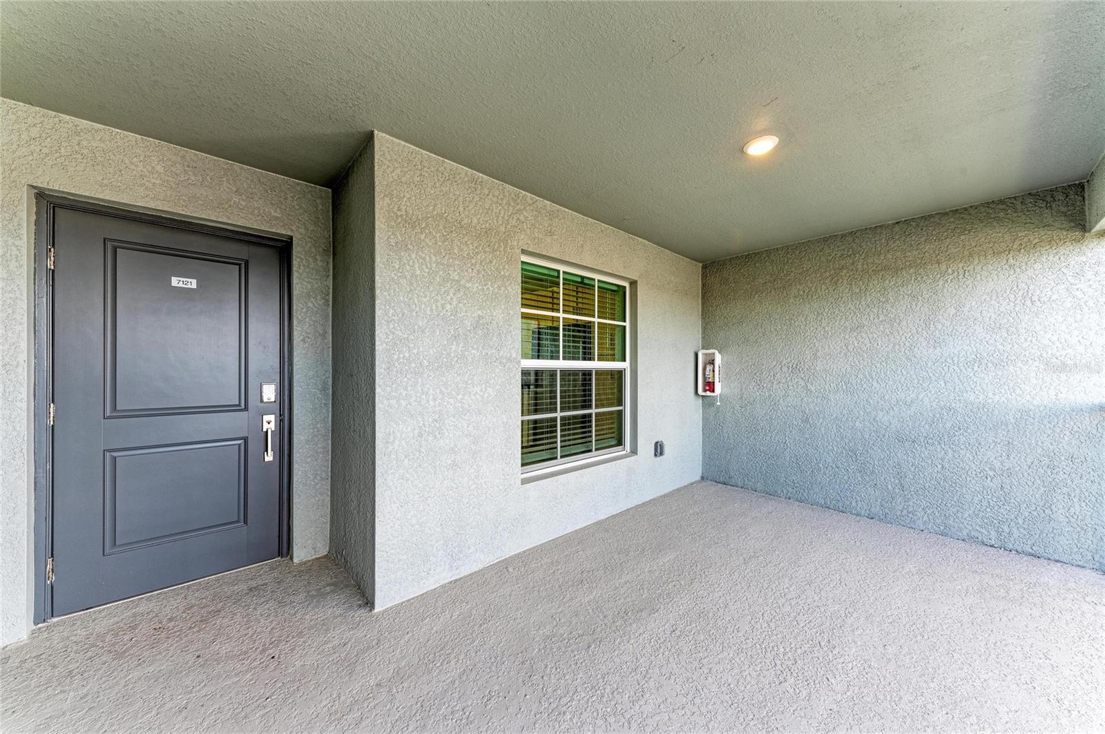 CALUSA COUNTRY CLUB - Residential Lease