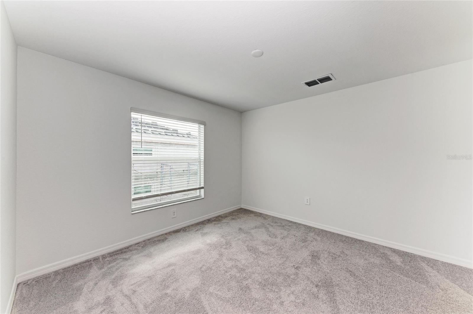 CALUSA COUNTRY CLUB - Residential Lease