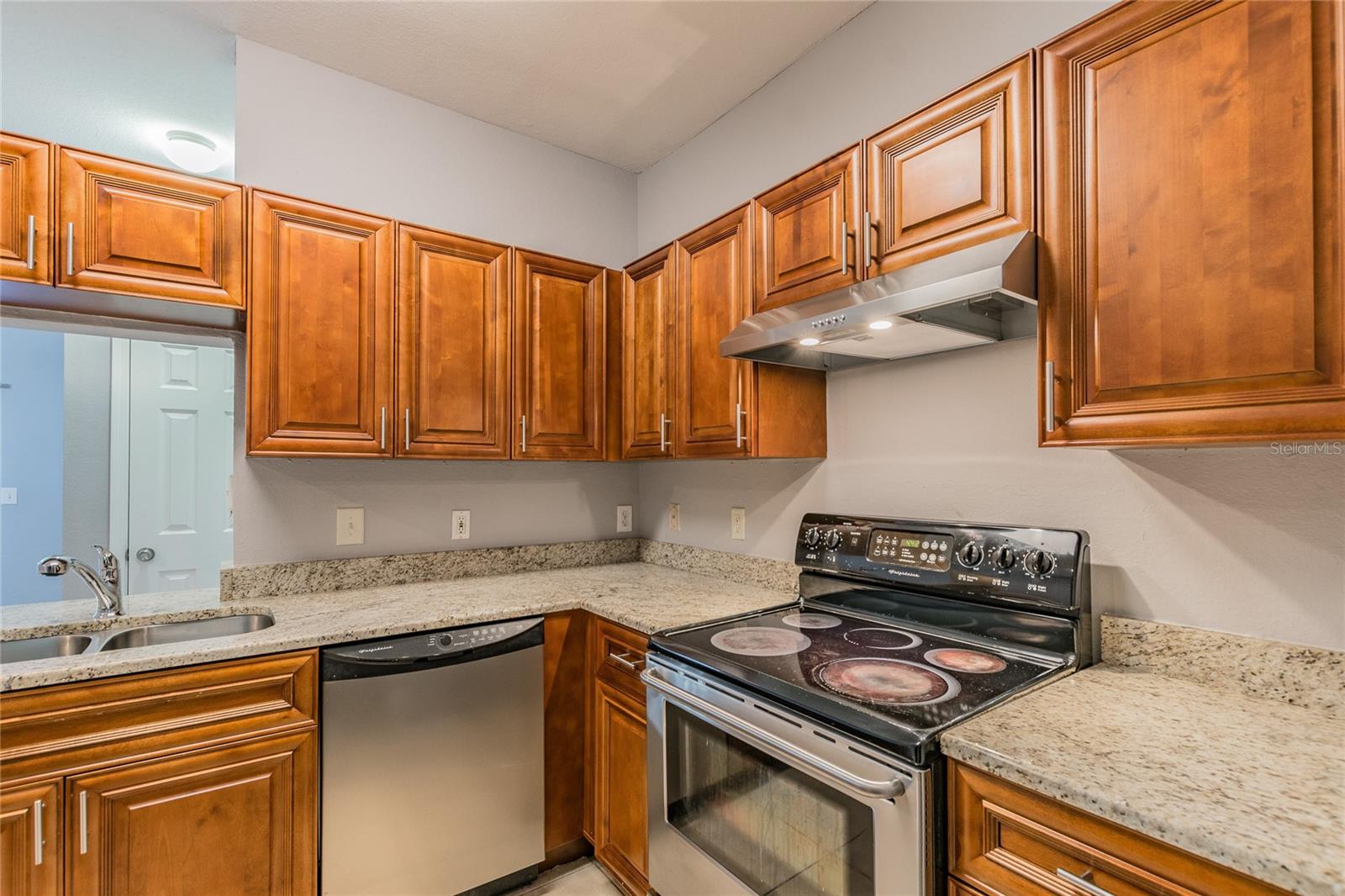 THE PRESERVE AT TEMPLE TERRACE - Residential Lease