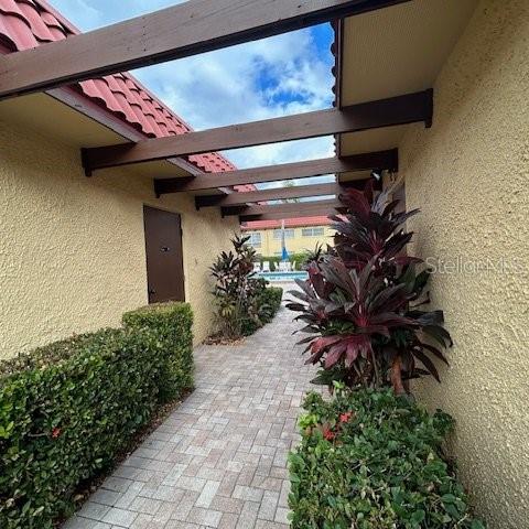 PENNWOOD MANOR - Residential Lease