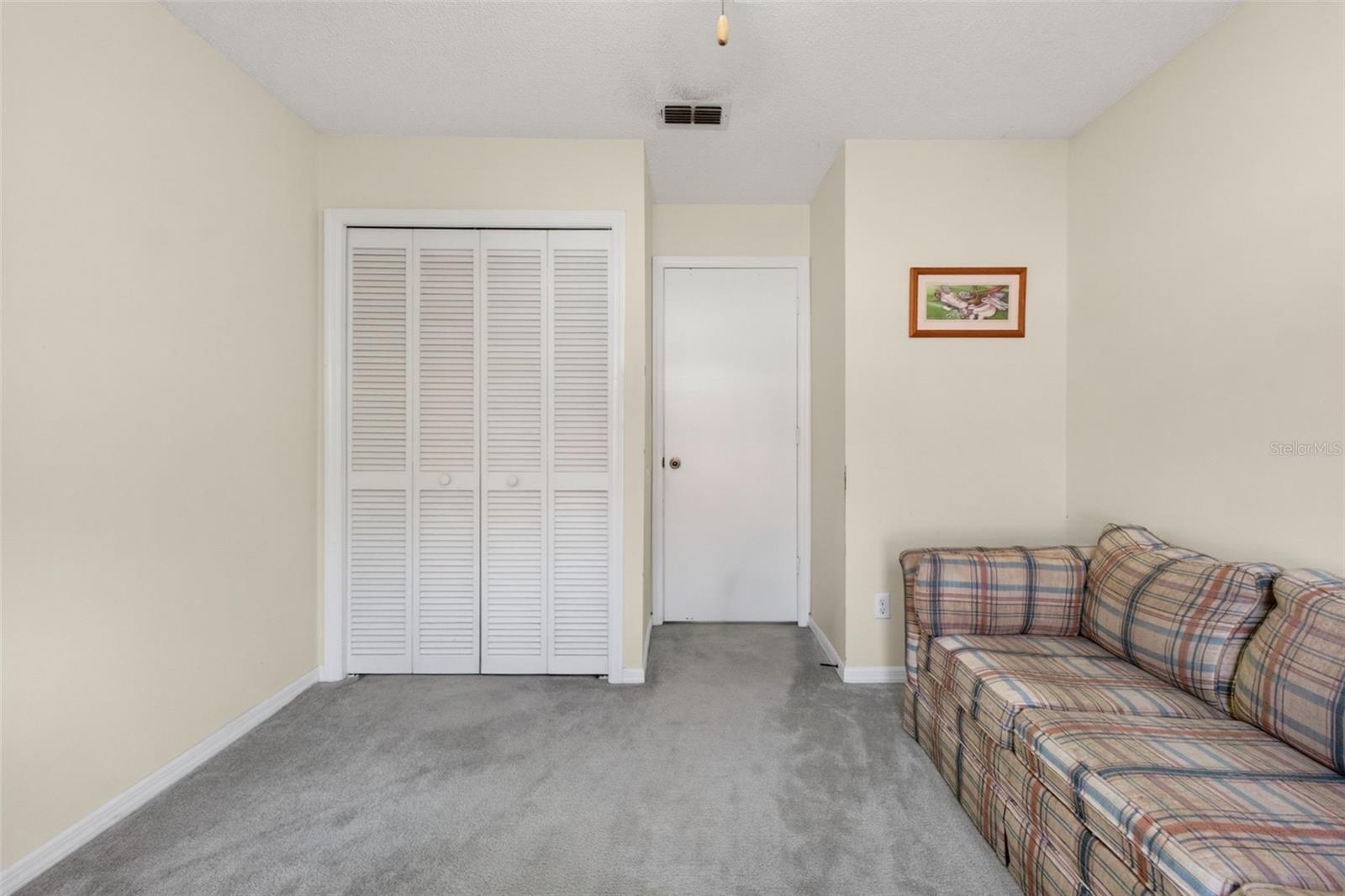 VENTURA VILLAGE PH 04 - Residential