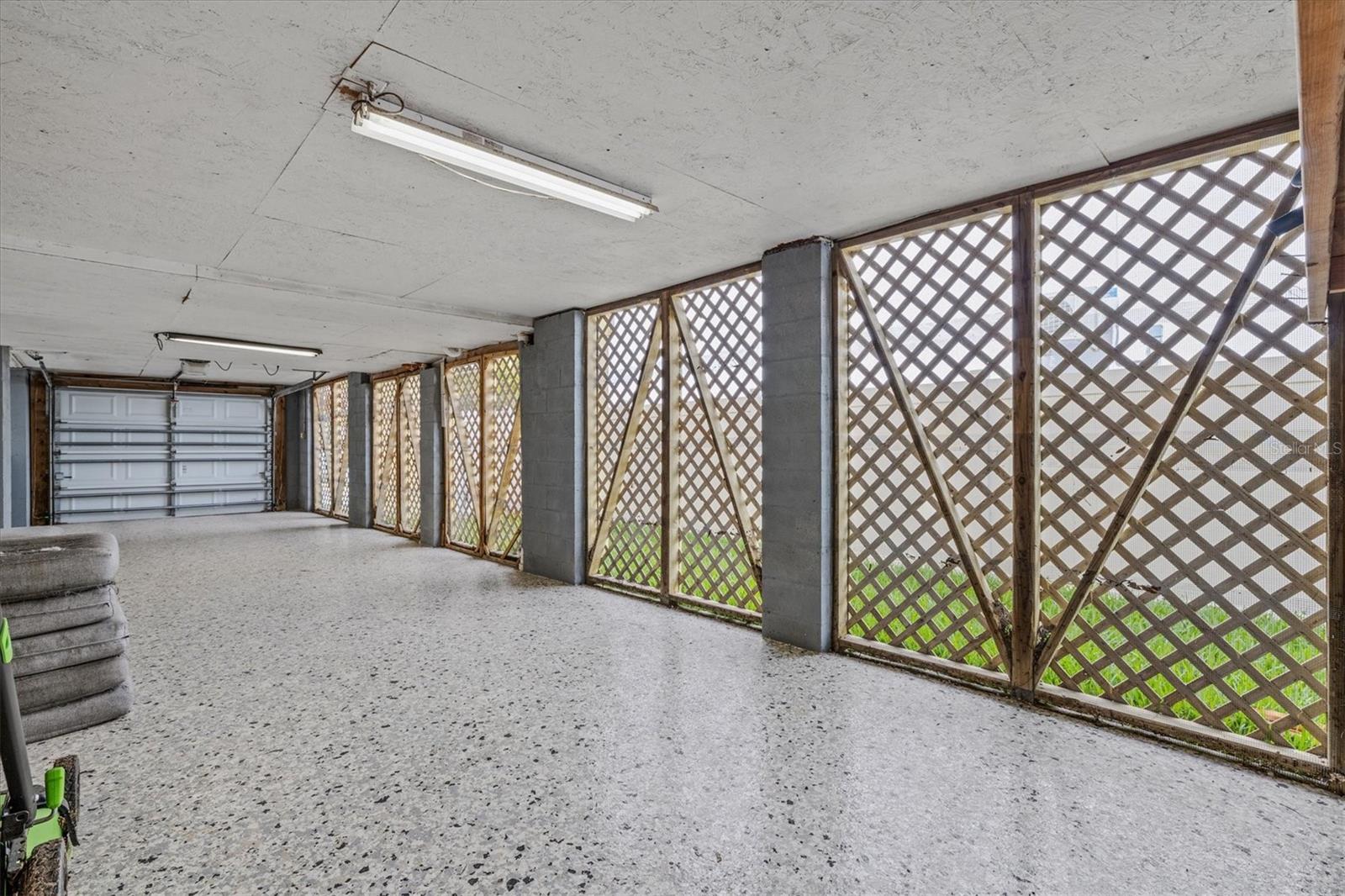 ROBERTS POINT 2 - Residential