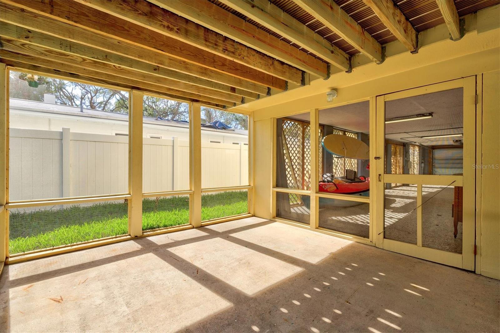 ROBERTS POINT 2 - Residential