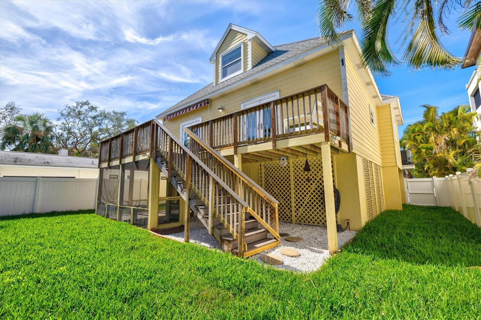 ROBERTS POINT 2 - Residential