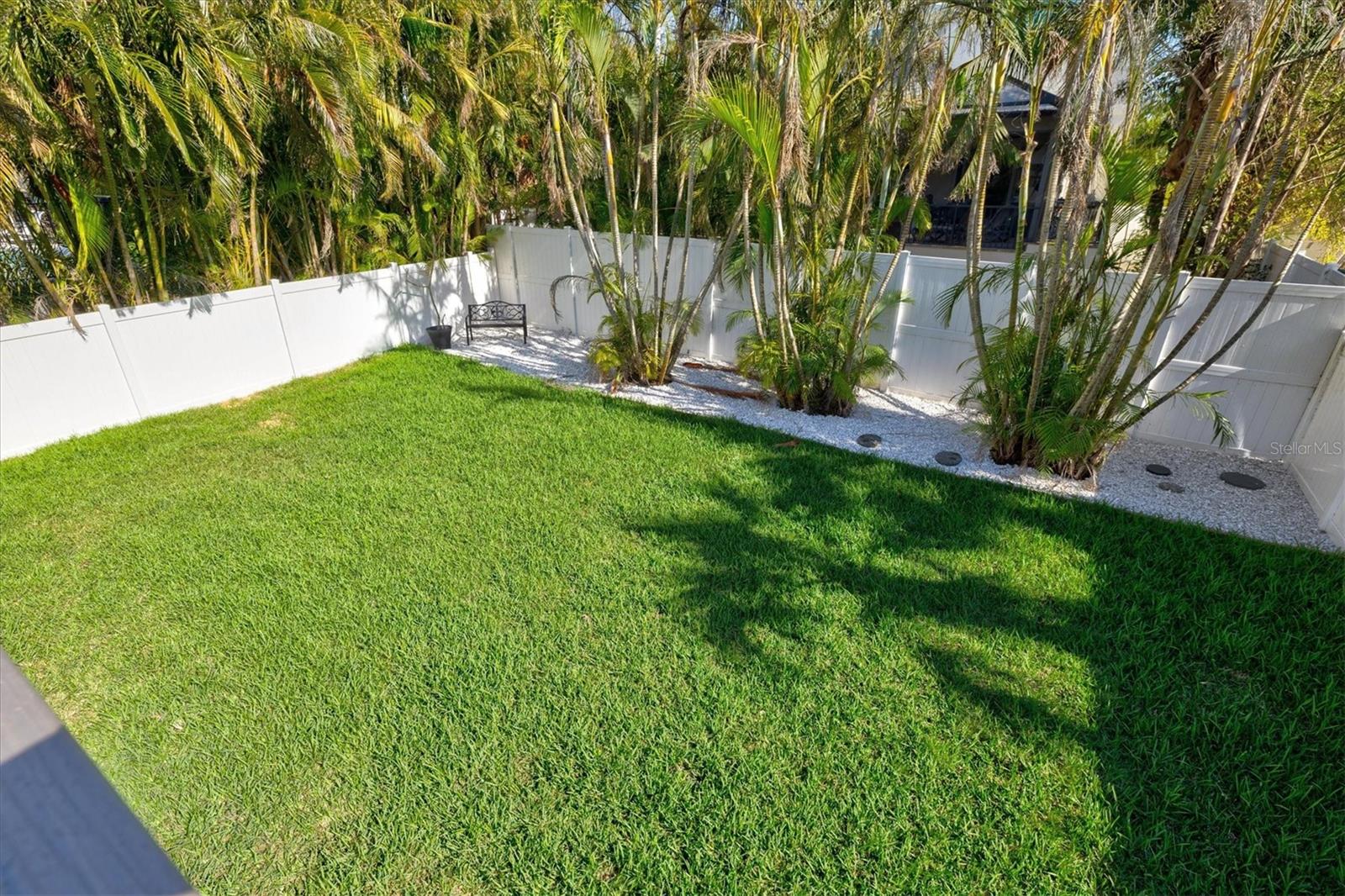 ROBERTS POINT 2 - Residential